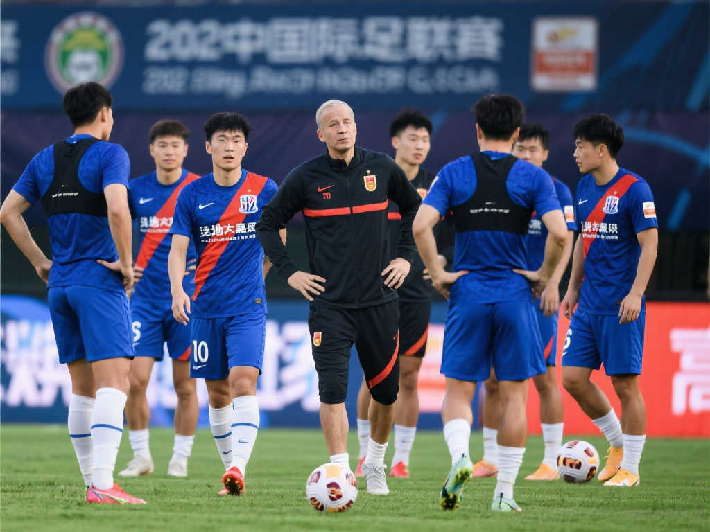 台上展现更 台上展现更