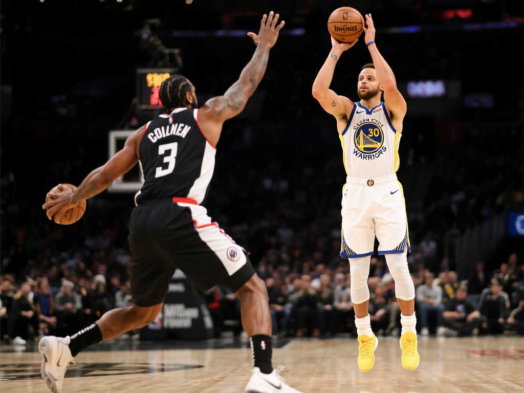 示出他作為 示出他作為